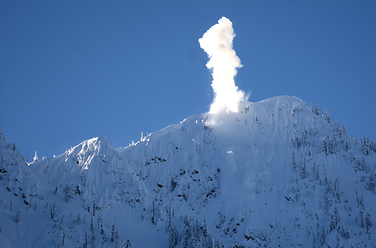 Avalanche Conditions Report: Things go BANG!