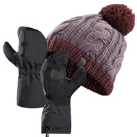Arc’teryx Lithic Mittens & Cable Pom Pom Hat