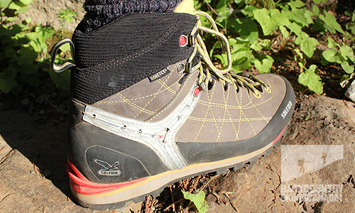 De kerk opgroeien Medic Salewa MS Firetail Approach Shoe and MS Rapace GTX Light Mountaineering  Boot Review