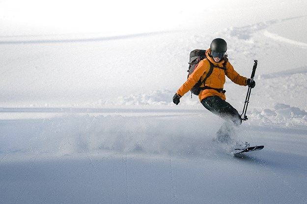 Christine Feleki becomes first woman to complete the ACMG Ski Guide program on a splitboard