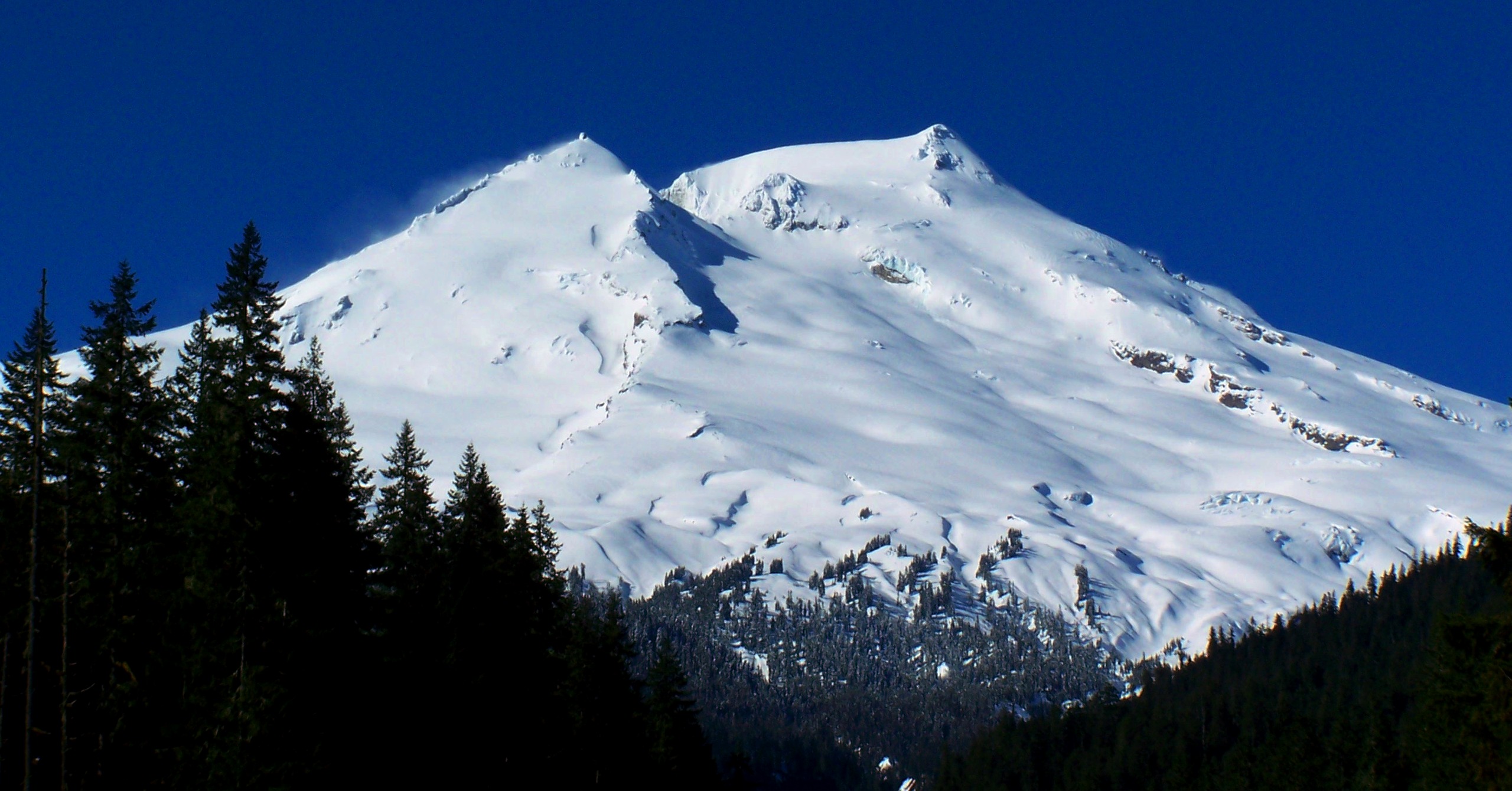 Ski the Cascade Volcanoes