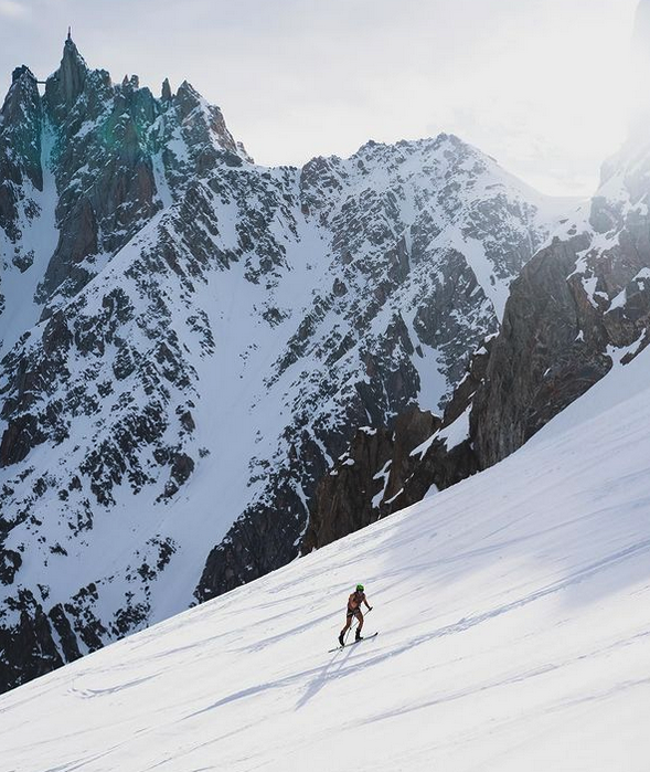 Jack Kuenzle Sets FKT from Chamonix to Mont Blanc on skis - VIDEO