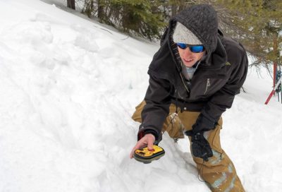 DAV Safety Research: Avalanche Transceiver Test