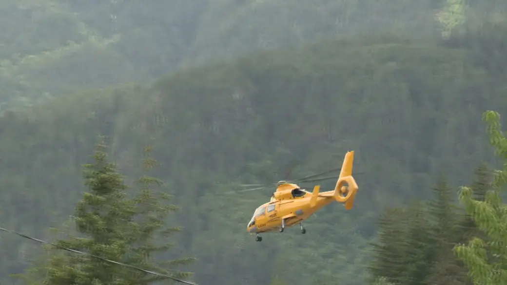 Search for missing mountain climbers near Squamish continues